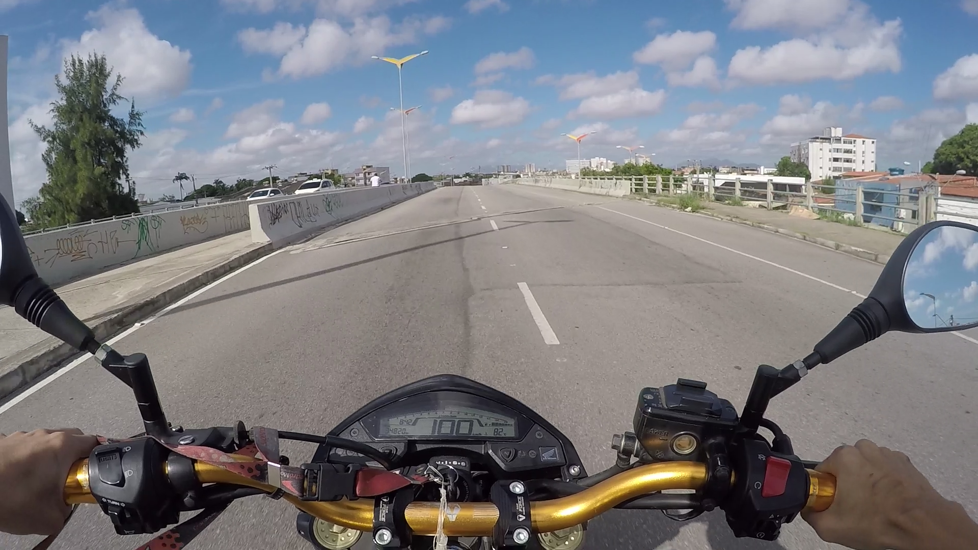 http://videos.introcdc.com/Canal/MotoVlog/Serjona/Novo Escape/GOPR4668,1.00_13_21_13.Quadro007.png